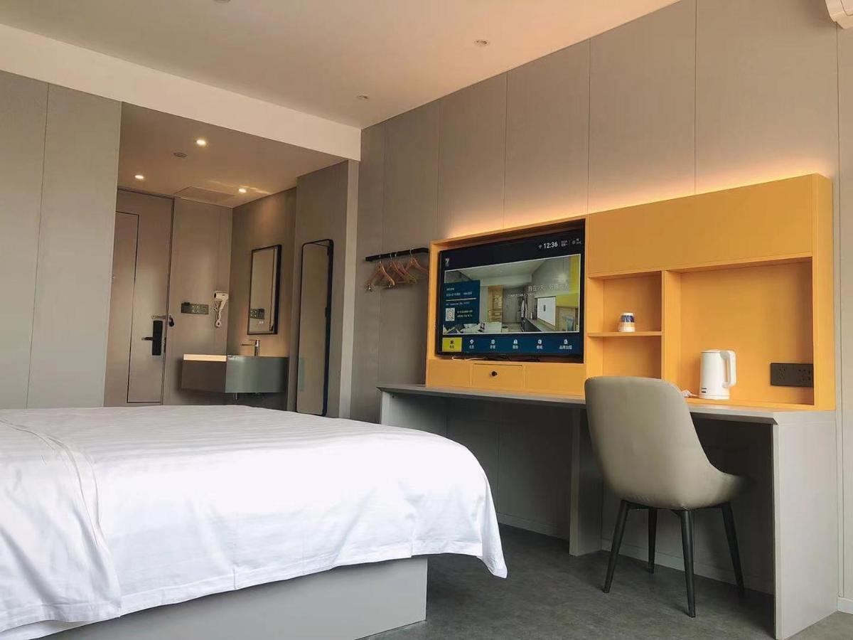 7Days Inn Shanghai Yichuan Road Xangai Exterior foto