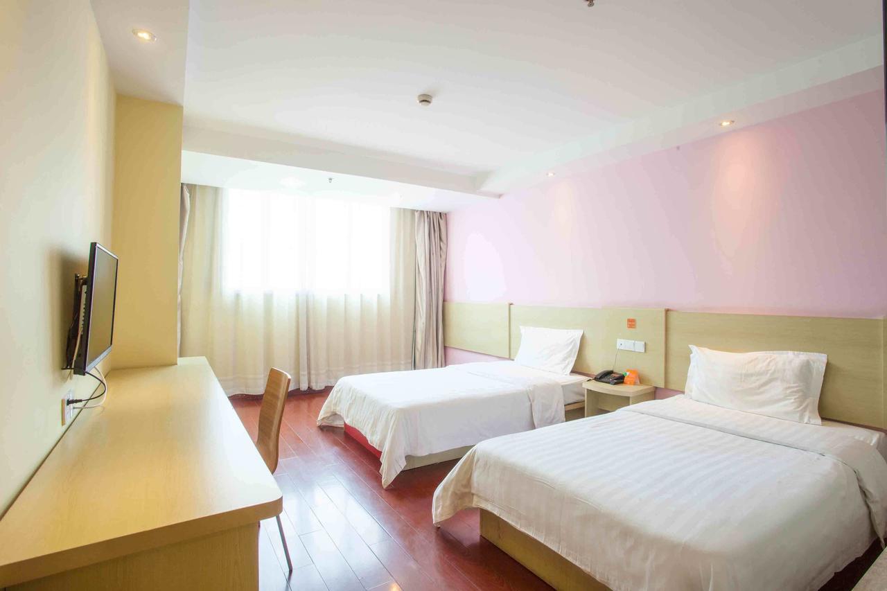7Days Inn Shanghai Yichuan Road Xangai Exterior foto