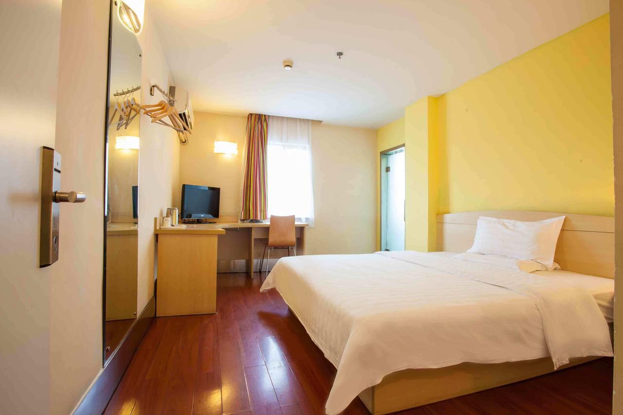 7Days Inn Shanghai Yichuan Road Xangai Exterior foto