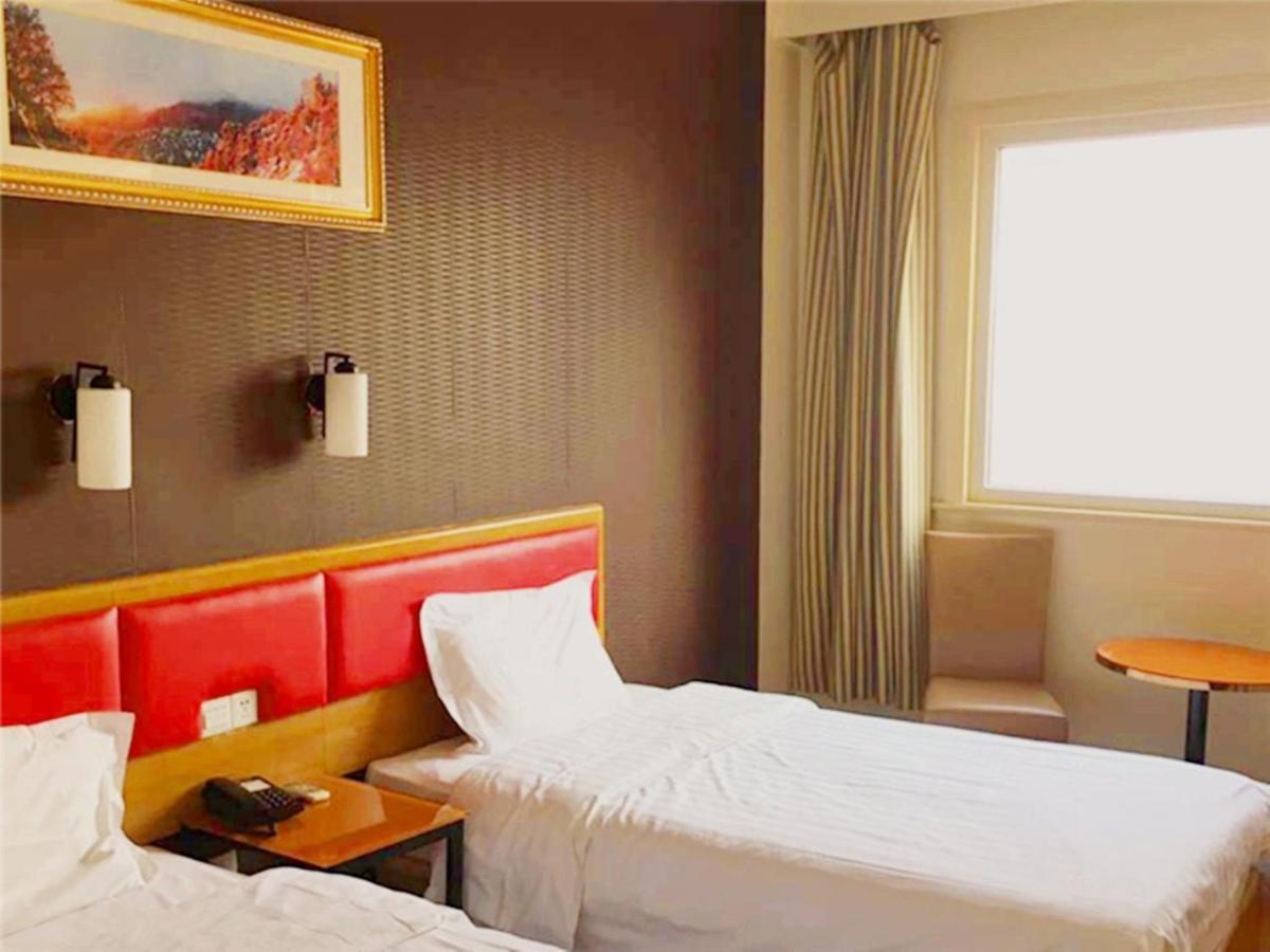 7Days Inn Shanghai Yichuan Road Xangai Exterior foto